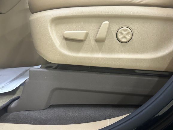 Kia Carnival, 2.2 л, АТ, 2017 фото 15