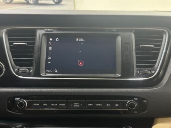 Kia Carnival, 2.2 л, АКПП, 2017 фото 20