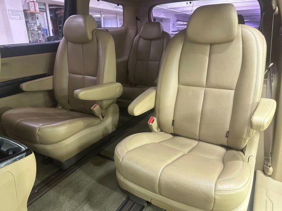 Kia Carnival, 2.2 л, АТ, 2017 фото 1