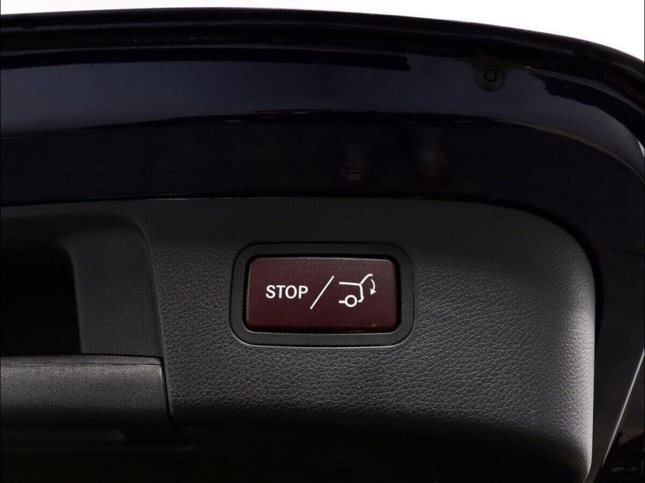 Mercedes-Benz GLA, 1.6 л, Робот, 2016 фото 1