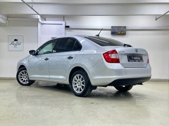 Skoda Rapid, 1.6 л, АКПП, 2017 фото 6