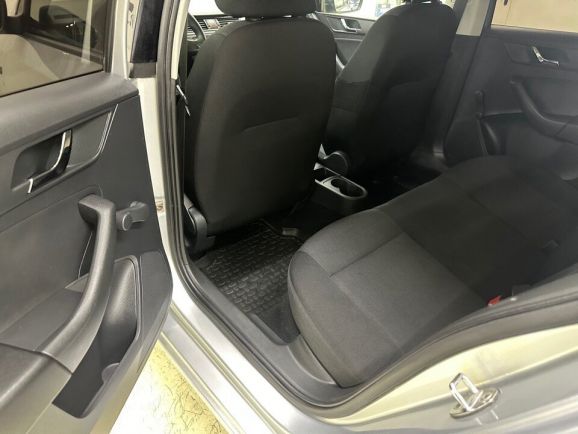 Skoda Rapid, 1.6 л, АТ, 2017 фото 1