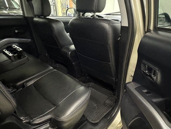 Peugeot 4007, 2.2 л, Робот, 2010 фото 18