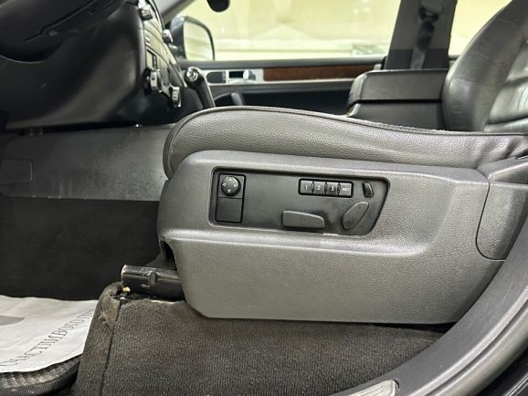 Volkswagen Touareg, 2.5 л, АТ, 2008 фото 11