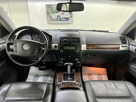 Volkswagen Touareg, 2.5 л, АТ, 2008 фото 12