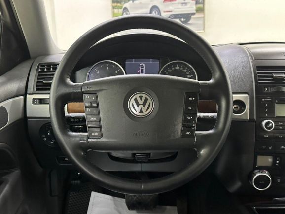 Volkswagen Touareg, 2.5 л, АТ, 2008 фото 13