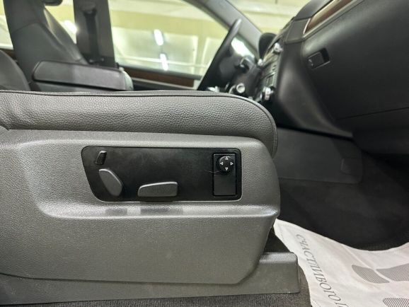 Volkswagen Touareg, 2.5 л, АТ, 2008 фото 2