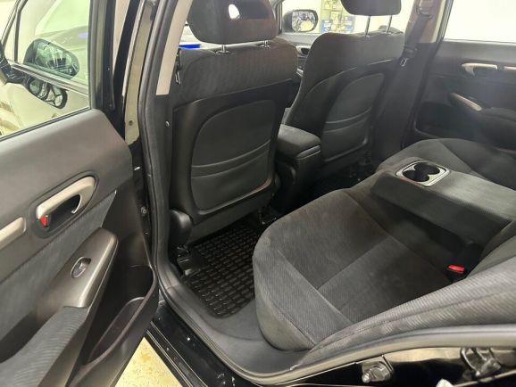 Honda Civic, 1.8 л, АТ, 2010 фото 2