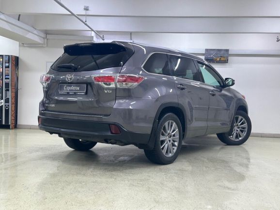 Toyota Highlander Люкс, 3.5 л, АТ, 2014 фото 8