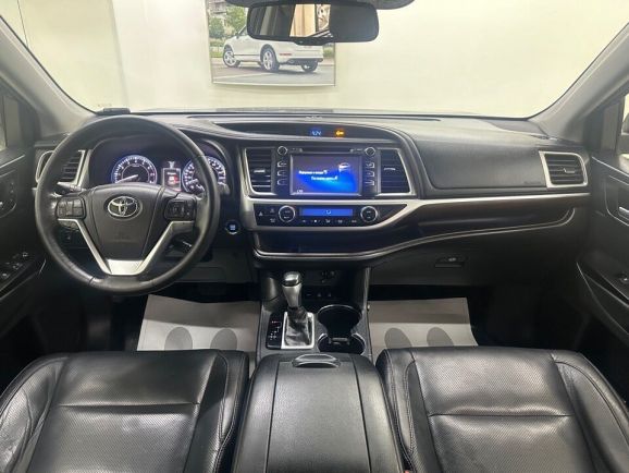 Toyota Highlander Люкс, 3.5 л, АТ, 2014 фото 17