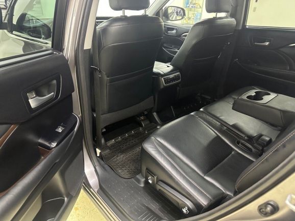 Toyota Highlander Люкс, 3.5 л, АТ, 2014 фото 1