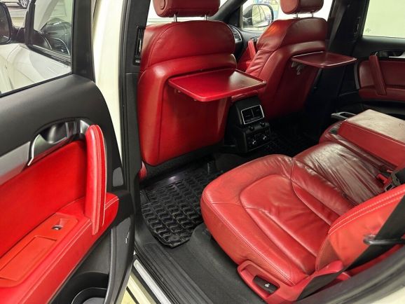 Audi Q7, 3.0 л, АТ, 2007 фото 1