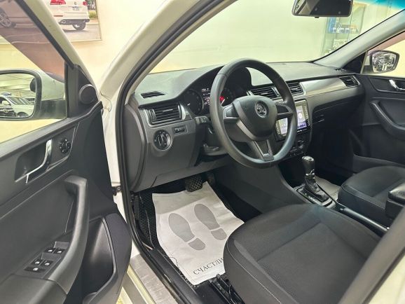 Skoda Rapid, 1.6 л, АТ, 2015 фото 9