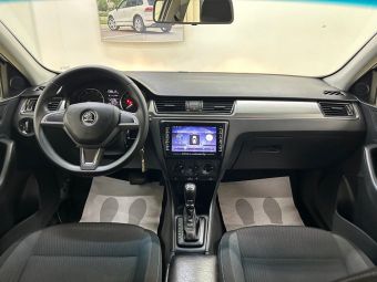 Skoda Rapid, 1.6 л, АКПП, 2015 фото 11