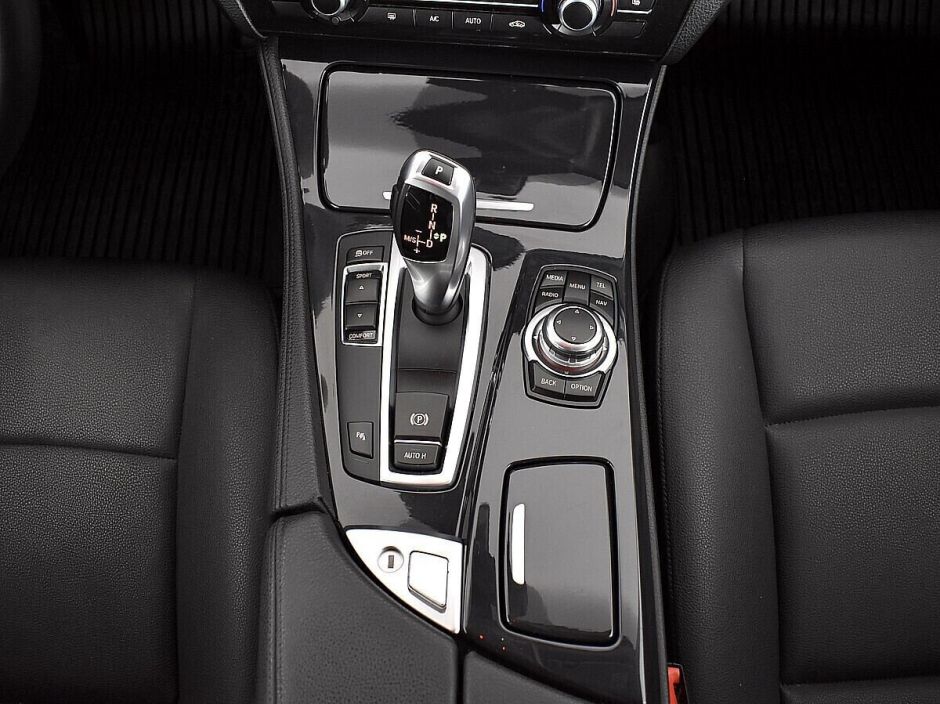 BMW 5 серии, 2.0 л, АТ, 2013 фото 11