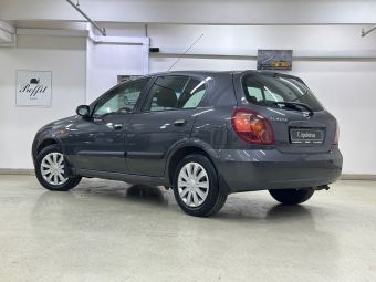 Nissan Almera, 1.8 л, МКПП, 2005 фото 6