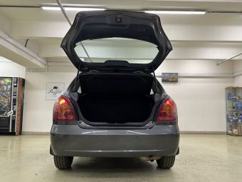 Nissan Almera, 1.8 л, МКПП, 2005 фото 9