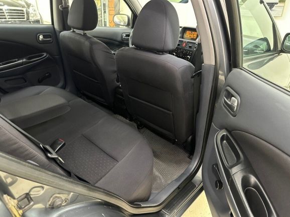 Nissan Almera, 1.8 л, МТ, 2005 фото 2