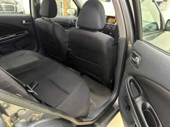 Nissan Almera, 1.8 л, МКПП, 2005 фото 2