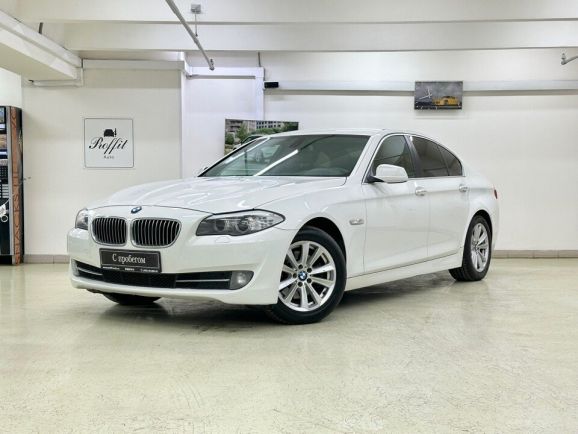 BMW 5 серии 528iA Business, 2.0 л, АТ, 2012 фото 3