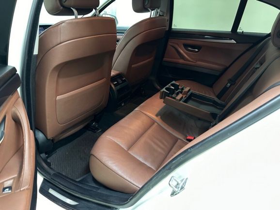 BMW 5 серии 528iA Business, 2.0 л, АТ, 2012 фото 10