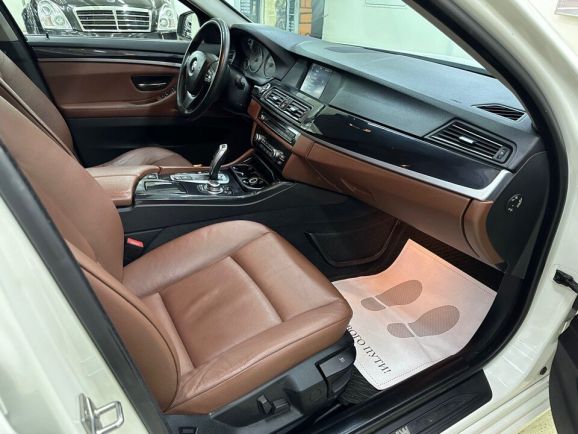 BMW 5 серии 528iA Business, 2.0 л, АТ, 2012 фото 12