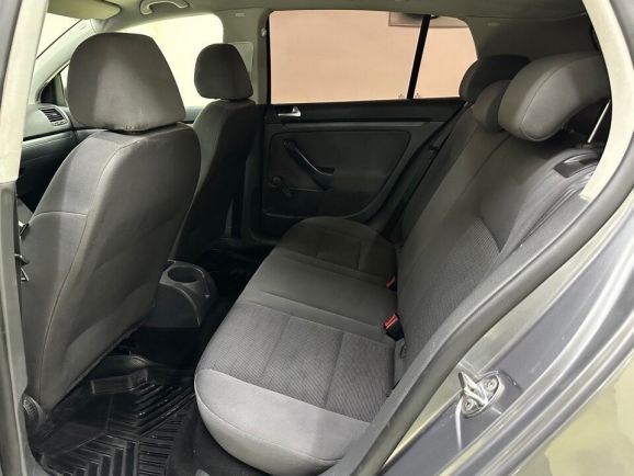 Volkswagen Golf Trendline, 1.6 л, МТ, 2008 фото 10