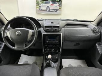 Nissan Terrano, 2.0 л, МКПП, 2014 фото 11
