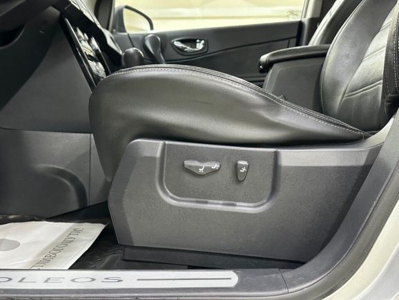 Renault Koleos, 2.5 л, Вариатор, 2013 фото 12