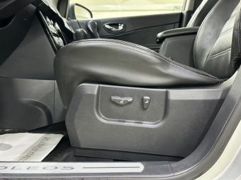 Renault Koleos, 2.5 л, Вариатор, 2013 фото 12
