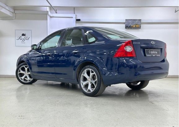 Ford Focus, 1.6 л, МТ, 2010 фото 6