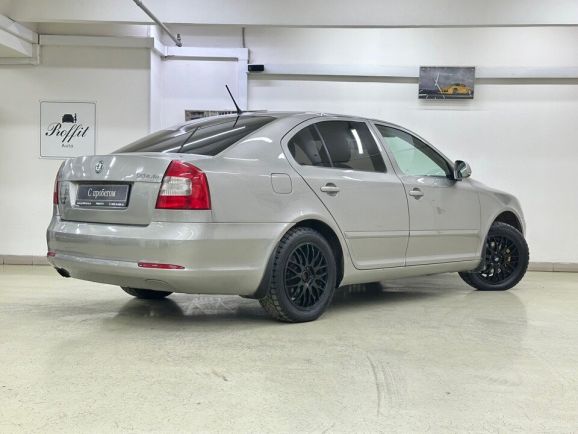 Skoda Octavia, 1.8 л, АТ, 2012 фото 8