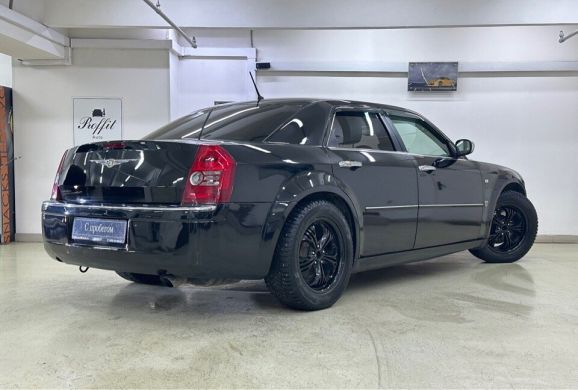 Chrysler 300C, 2.7 л, АТ, 2008 фото 8