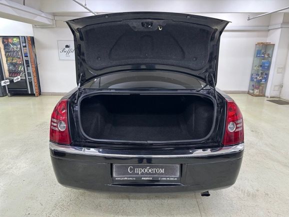 Chrysler 300C, 2.7 л, АТ, 2008 фото 9