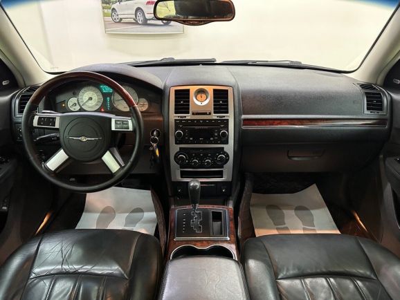 Chrysler 300C, 2.7 л, АТ, 2008 фото 14