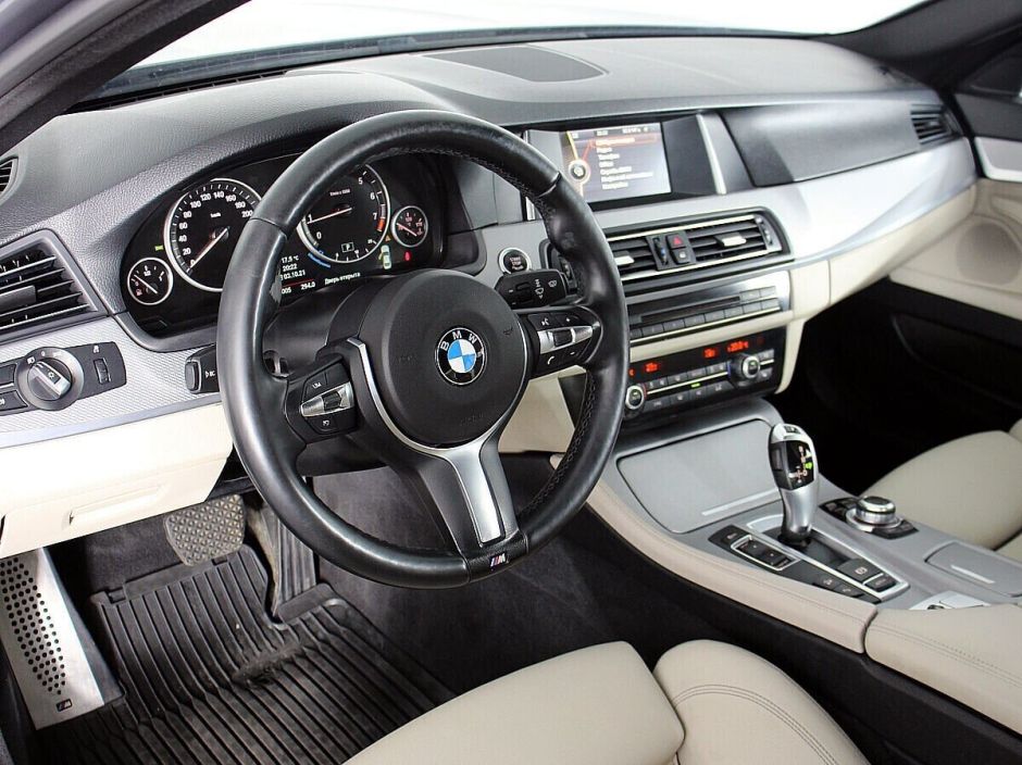 BMW 5 серии, 2.0 л, АТ, 2013 фото 9