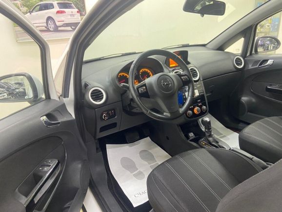 Opel Corsa Enjoy, 1.4 л, АТ, 2012 фото 9