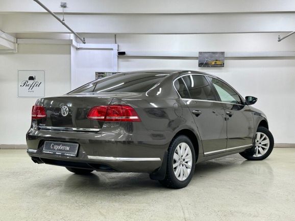 Volkswagen Passat Style, 1.8 л, Робот, 2012 фото 6