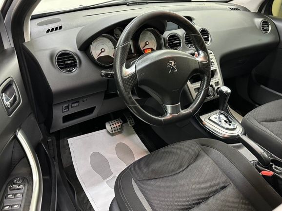 Peugeot 408 Allure, 1.6 л, АТ, 2014 фото 10