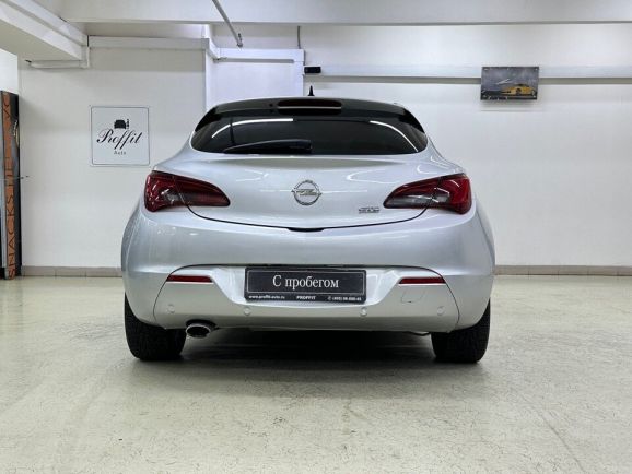 Opel Astra, 1.6 л, МТ, 2012 фото 7