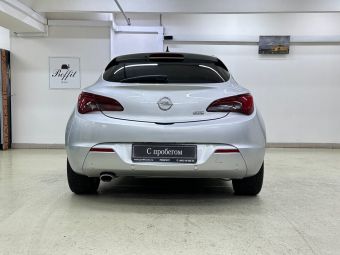 Opel Astra, 1.6 л, МКПП, 2012 фото 7