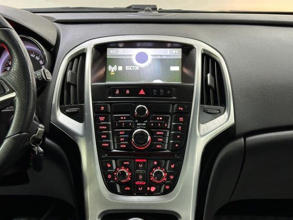 Opel Astra, 1.6 л, МТ, 2012 фото 14