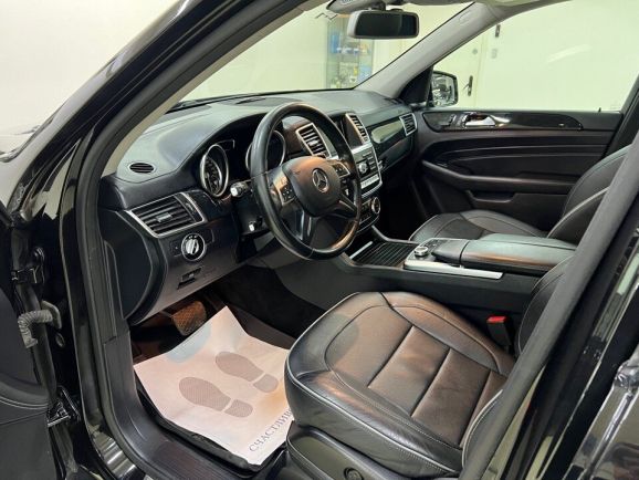 Mercedes-Benz M-Класс ML 350 BlueTEC 4MATIC Особая серия, 3.0 л, АТ, 2013 фото 18