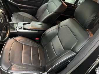 Mercedes-Benz M-Класс ML 350 BlueTEC 4MATIC Особая серия, 3.0 л, АКПП, 2013 фото 19