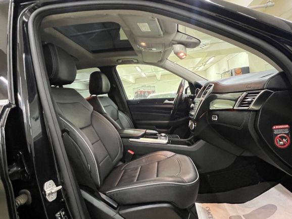 Mercedes-Benz M-Класс ML 350 BlueTEC 4MATIC Особая серия, 3.0 л, АТ, 2013 фото 27