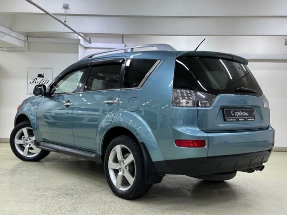 Mitsubishi Outlander, 2.4 л, Вариатор, 2008 фото 6