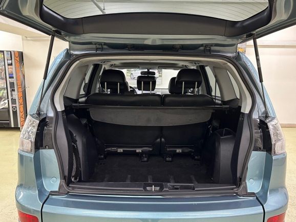 Mitsubishi Outlander, 2.4 л, Вариатор, 2008 фото 9