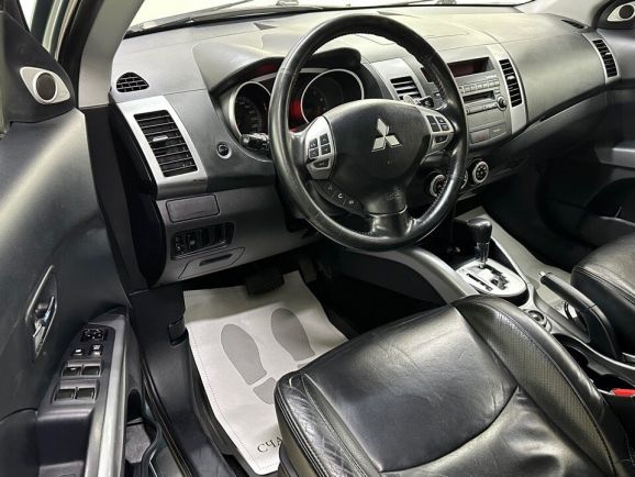 Mitsubishi Outlander, 2.4 л, Вариатор, 2008 фото 11