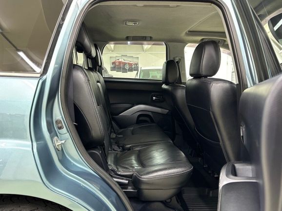 Mitsubishi Outlander, 2.4 л, Вариатор, 2008 фото 2