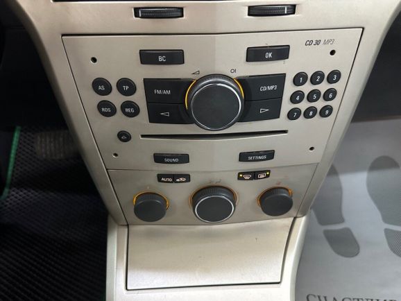 Opel Astra, 1.6 л, Робот, 2008 фото 12